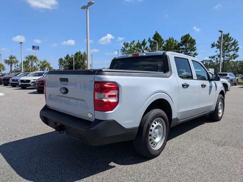 Used 2025 Ford Maverick XL FWD image 4