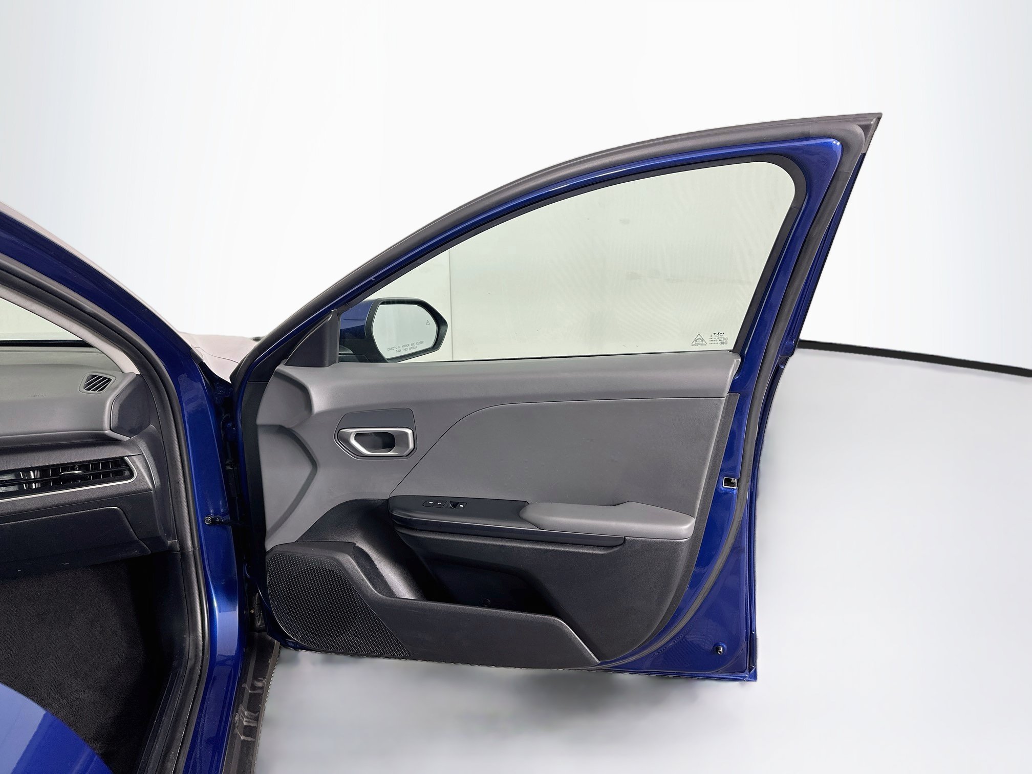 Used 2025 Kia K4 FWD image 32