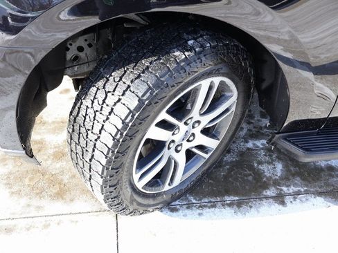 Used 2024 Ford Expedition Limited RWD image 32
