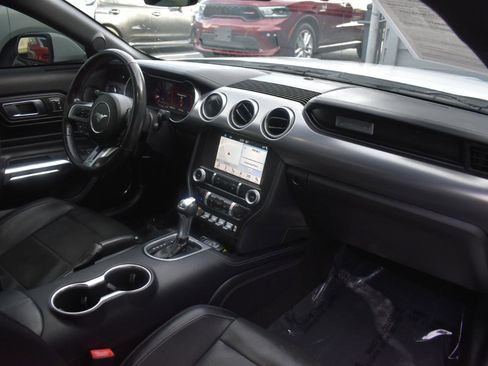 Used 2019 Ford Mustang GT Premium w/ Equipment Group 401A RWD image 13