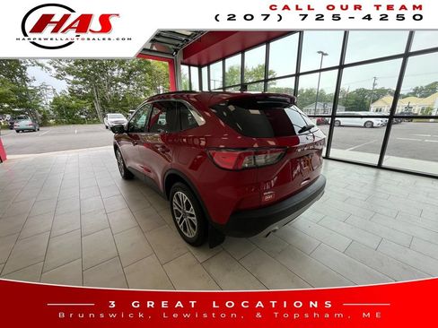 Used 2022 Ford Escape SEL AWD/4WD image 3