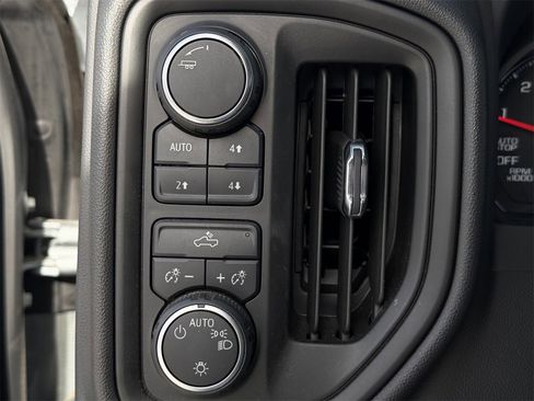 Used 2024 Chevrolet Silverado 1500 Custom Trail Boss image 22