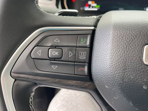 New 2024 Jeep Grand Cherokee Limited 4xe w/ Luxury Tech Group II image 27