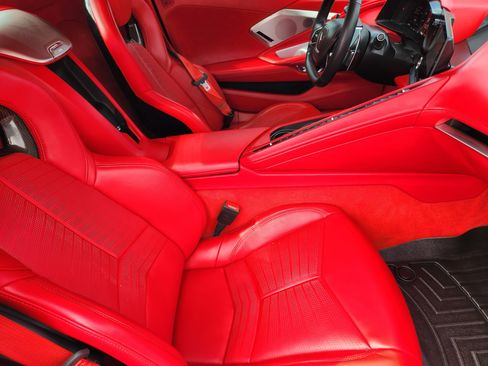 Used 2023 Chevrolet Corvette 3LT w/ Z51 Performance Package image 11