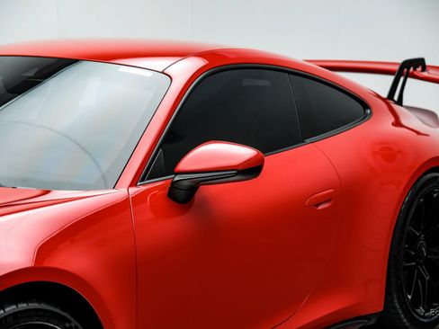 Used 2022 Porsche 911 GT3 image 27