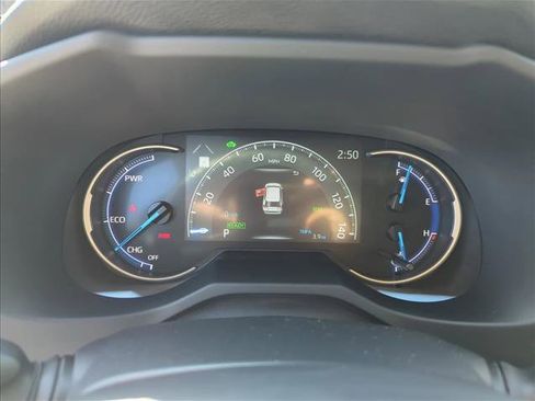 New 2025 Toyota RAV4 XLE image 19