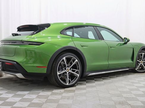 Used 2022 Porsche Taycan 4 Cross Turismo image 7