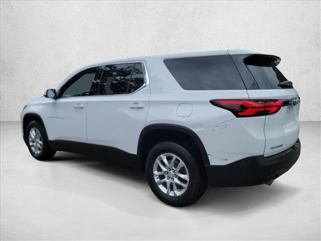 Used 2023 Chevrolet Traverse LS w/ Safety Package FWD image 7