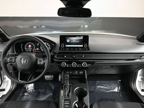 Used 2023 Honda Civic Sport image 14