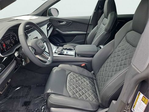New 2026 Audi SQ8 Premium Plus AWD/4WD image 9