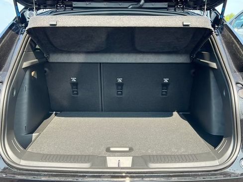 New 2026 Chevrolet Trax RS w/ Driver Confidence Package FWD image 35