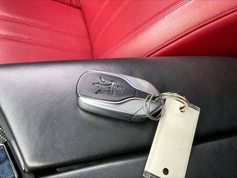 Used 2018 Maserati Ghibli S GranSport Q4 AWD/4WD image 12