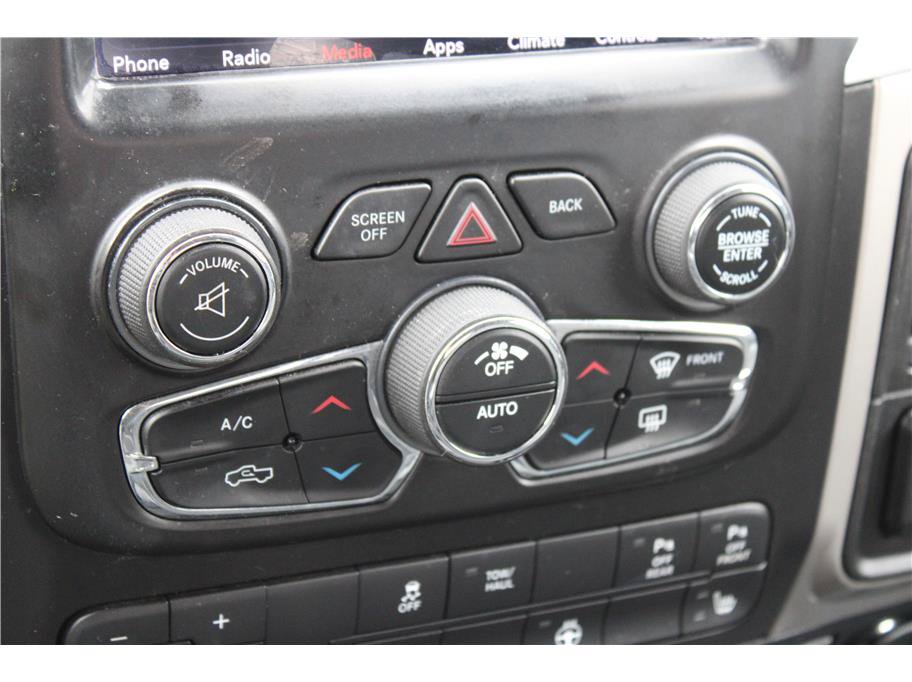 Used 2018 RAM 1500 Big Horn AWD/4WD image 25