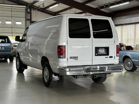 Used 2013 Ford E-350 and Econoline 350 Super Duty w/ Commercial Cargo Van Pkg image 4