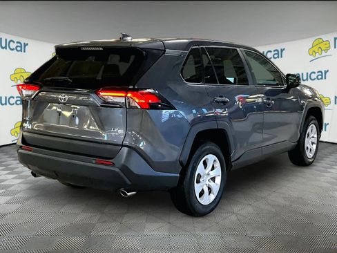 Used 2024 Toyota RAV4 LE image 6