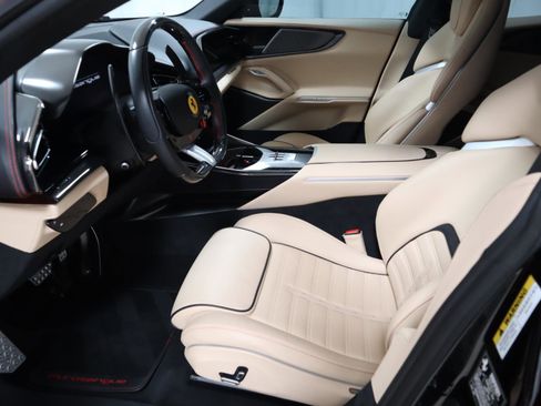 Certified 2024 Ferrari Purosangue image 30