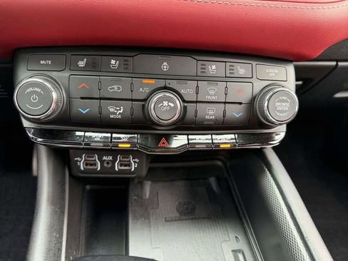 Used 2021 Dodge Durango R/T w/ Blacktop Package AWD/4WD image 30