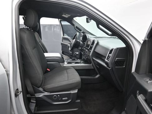Used 2015 Ford F150 XLT w/ Equipment Group 302A Luxury AWD/4WD image 24