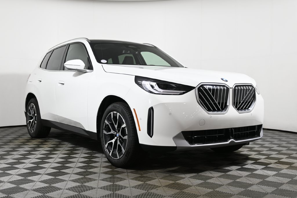 Used 2026 BMW X3 xDrive30i w/ Convenience Package AWD/4WD image 9
