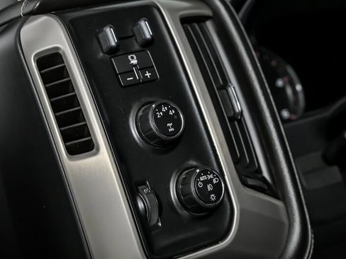 Used 2016 GMC Sierra 3500 Denali w/ Duramax Plus Package image 23