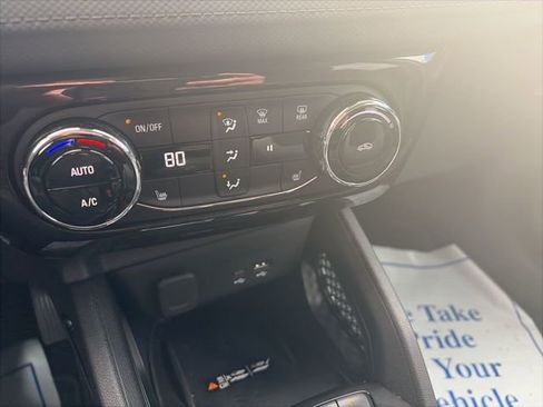 Used 2024 Chevrolet TrailBlazer LT w/ Convenience Package image 16