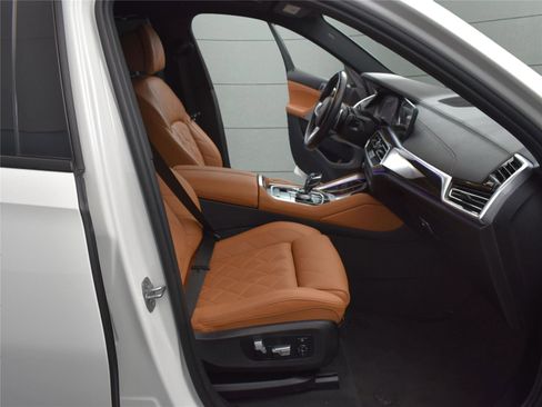 Used 2023 BMW X6 M50i w/ Executive Package image 14