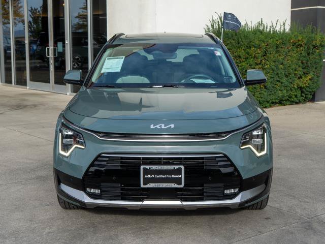 Certified 2023 Kia Niro SX Touring FWD image 2