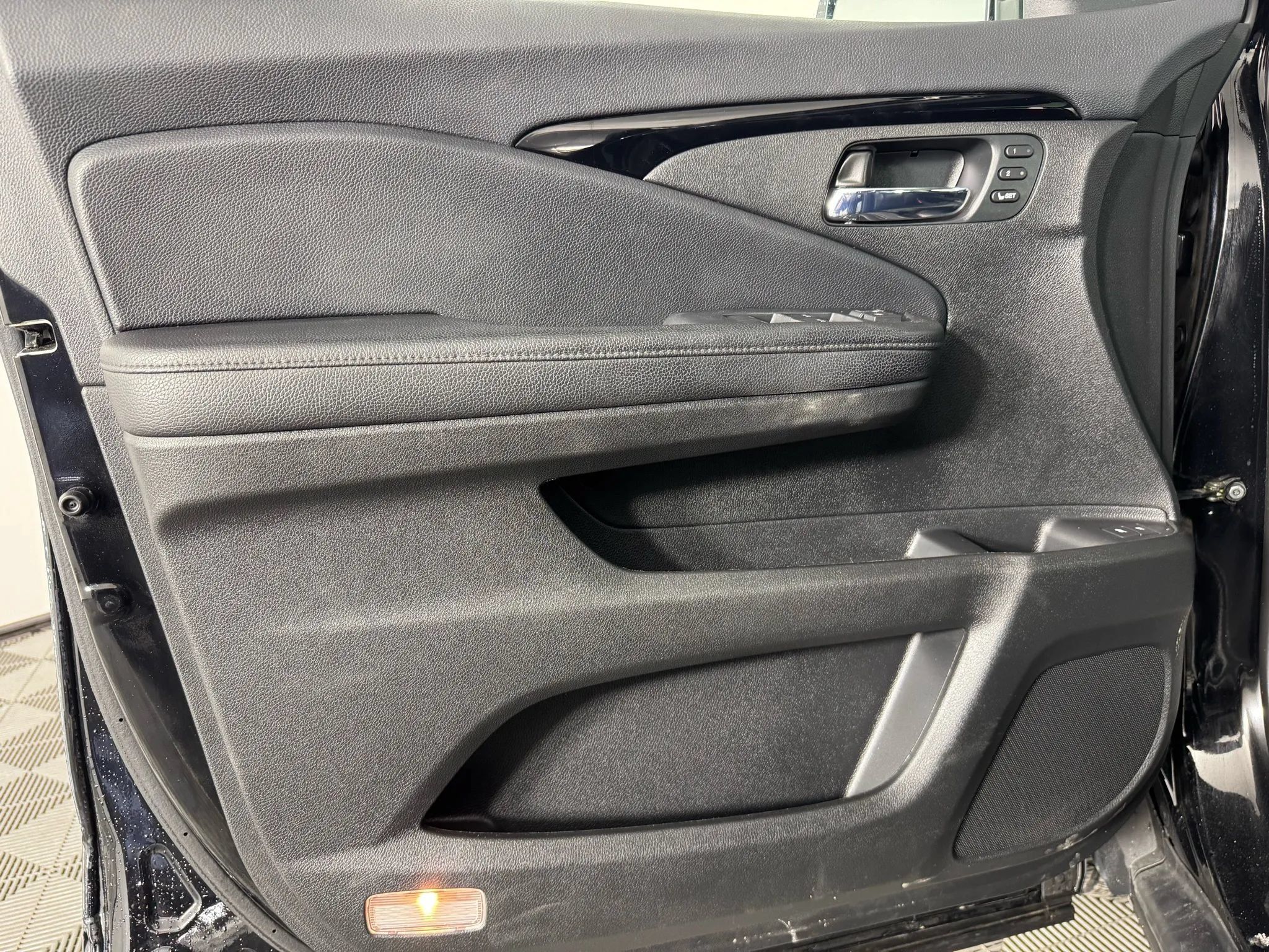 Used 2021 Honda Passport Touring image 40