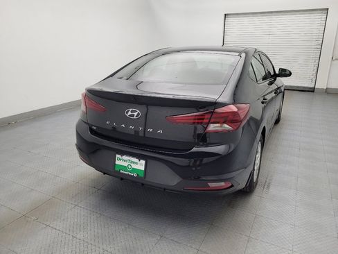 Used 2020 Hyundai Elantra SE w/ Cargo Package (C1) FWD image 7