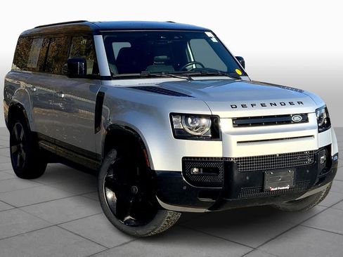 Certified 2023 Land Rover Defender 130 X-Dynamic SE image 2