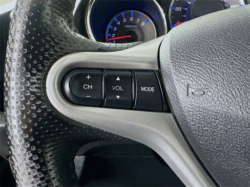 Used 2013 Honda Fit Sport image 9