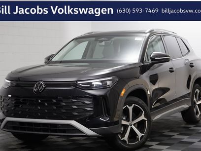 New 2025 Volkswagen Tiguan SE
