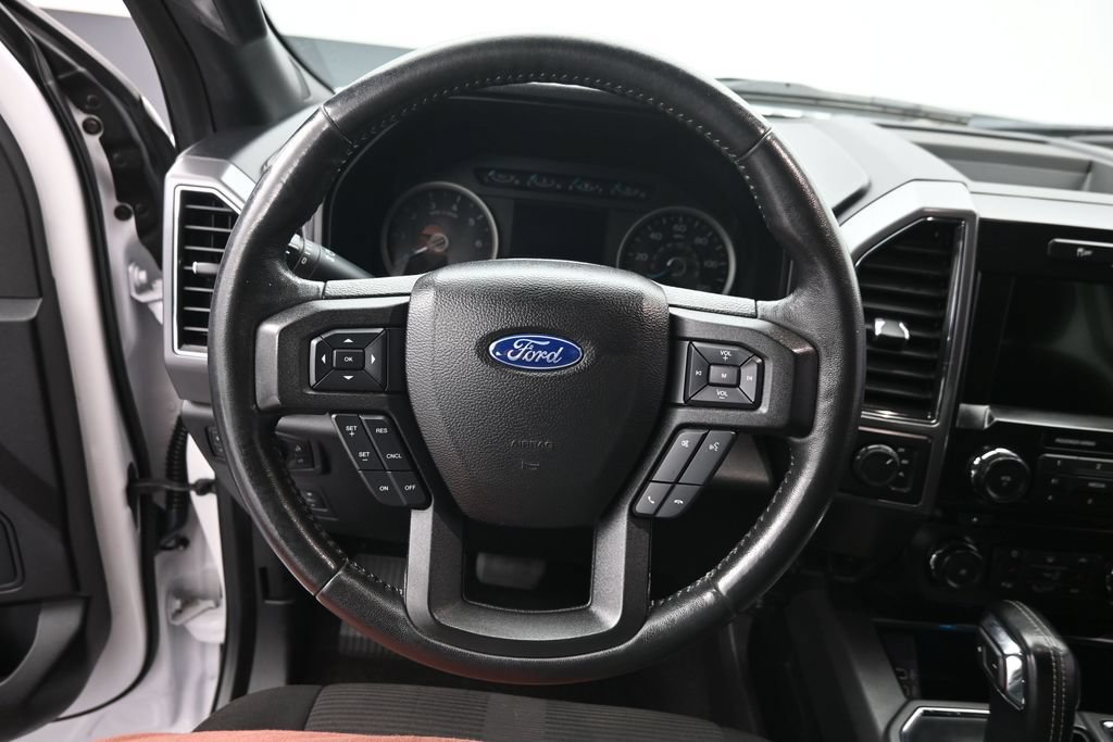 Used 2017 Ford F150 XLT w/ Equipment Group 302A Luxury AWD/4WD image 21