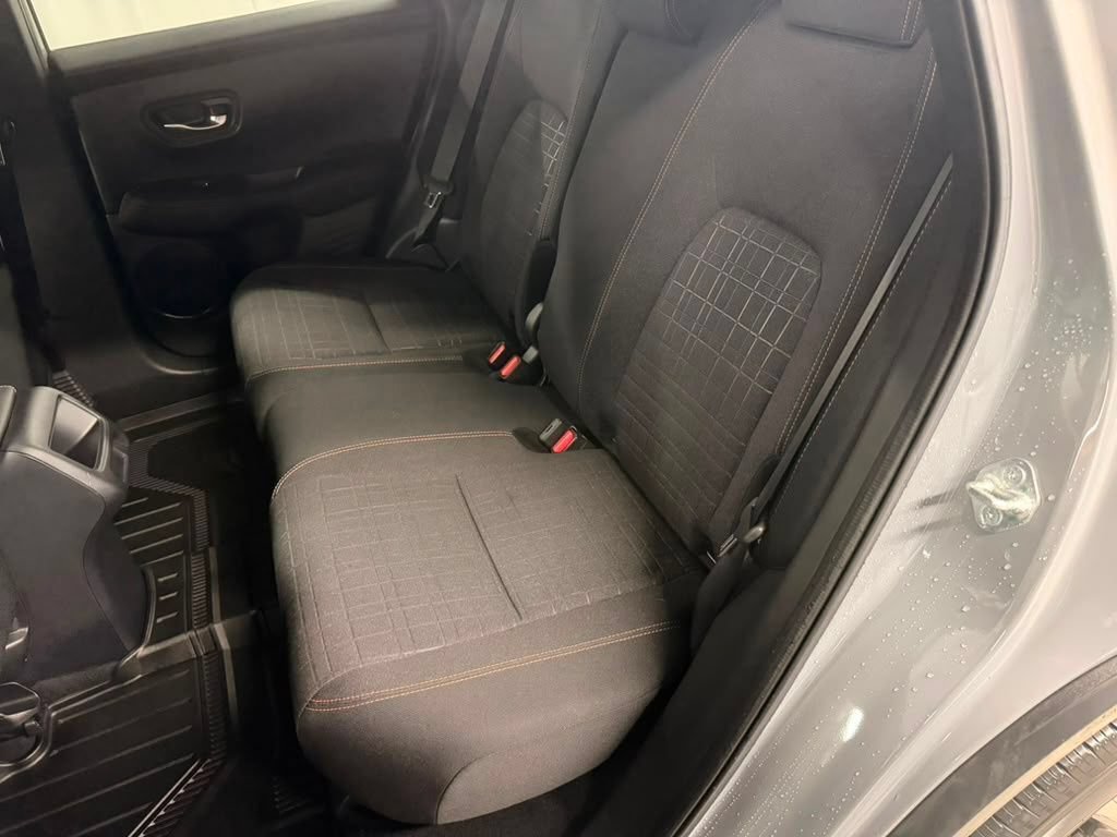 Certified 2024 Honda HR-V Sport image 33