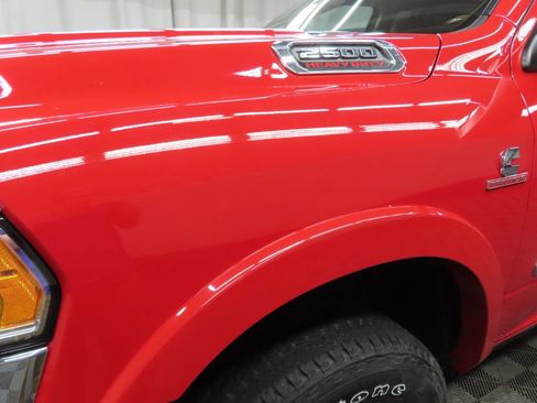 Used 2022 RAM 2500 Limited AWD/4WD image 43