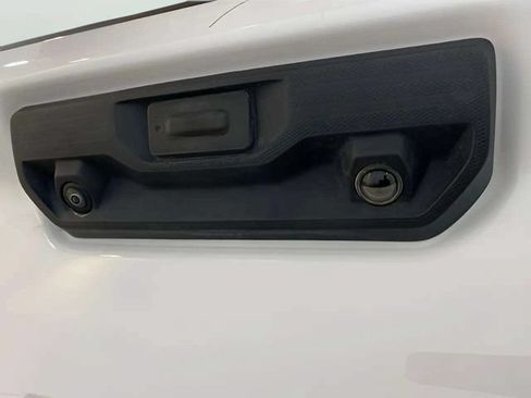 Used 2025 Chevrolet Silverado 2500 LT AWD/4WD image 69