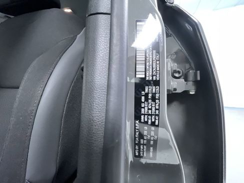 Used 2020 Jeep Renegade Altitude image 14