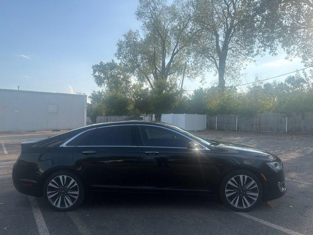 Used 2018 Lincoln MKZ Reserve w/ Climate Package AWD/4WD image 14