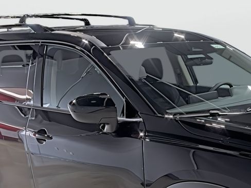 New 2026 Nissan Pathfinder SV AWD/4WD image 16