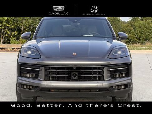 Used 2024 Porsche Cayenne S AWD/4WD image 7