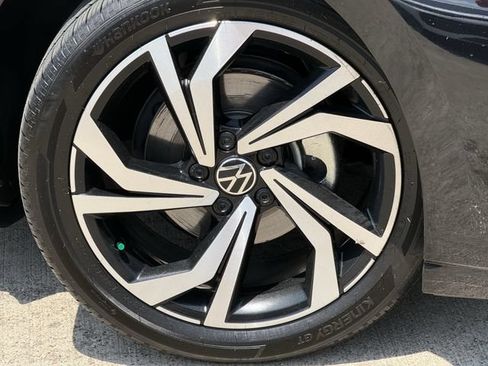Used 2026 Volkswagen Jetta SEL FWD image 7