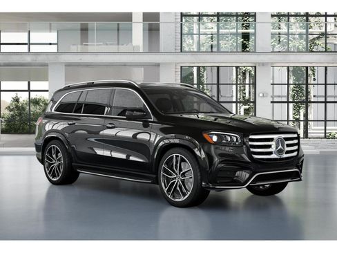 New 2026 Mercedes-Benz GLS 580 4MATIC image 11