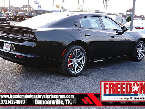 New 2026 Dodge Charger Scat Pack w/ Track Package image 5