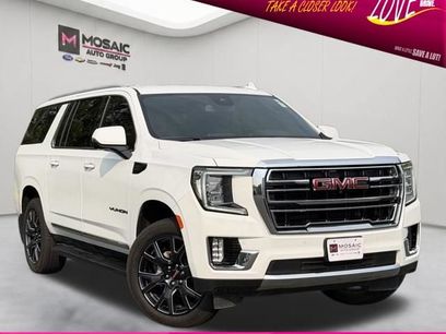 Used 2023 GMC Yukon XL SLT w/ SLT Luxury Package