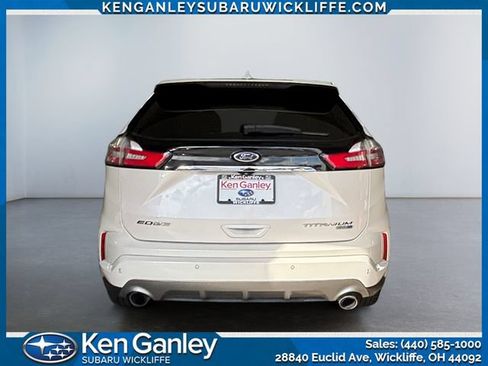 Used 2019 Ford Edge Titanium w/ Equipment Group 301A AWD/4WD image 4