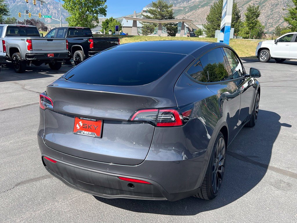 Used 2022 Tesla Model Y Performance AWD/4WD image 8