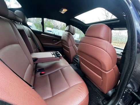 Used 2013 BMW 550i xDrive Sedan AWD/4WD image 11