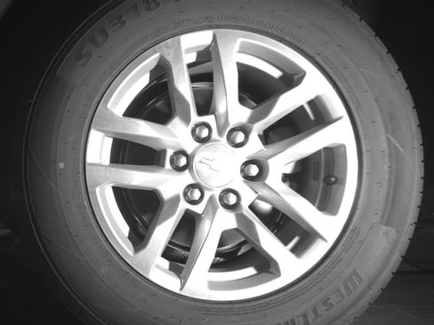 Used 2024 Chevrolet Suburban LT AWD/4WD image 16