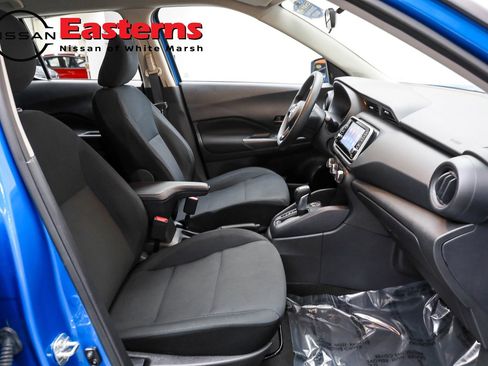 Used 2024 Nissan Kicks S image 49