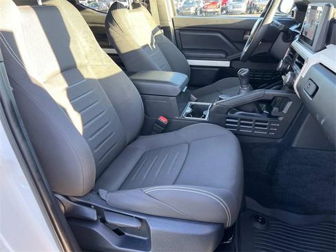 Used 2024 Toyota Tacoma TRD Off-Road image 26